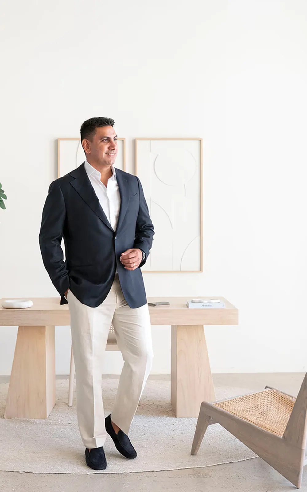 Leirós Consulting — One Firm, Read Four Ways